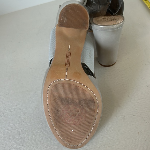 Vince Camuto open toe, sling back heels - Picture 4 of 9